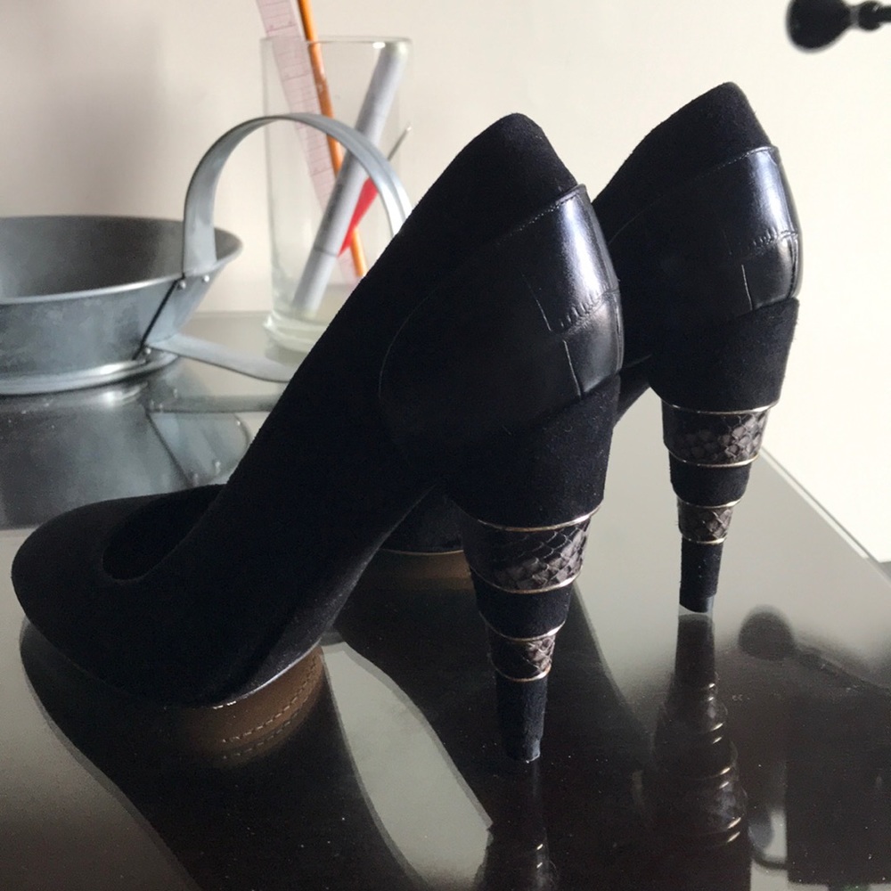 Salvatore Ferrragamo Black Suede Pumps